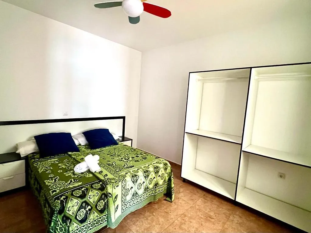 Franmay Apartments - 7 Modern Apartments Near The Beach & City, Perfect For Nomads, Travellers, Families, Watersports! Santa Maria
